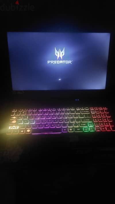 Acer Predator Helios 300 - i7 10th / 24GB RAM / 1TB SSD