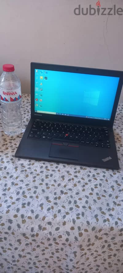 لاب توب Lenovo Thinkpad كور i3 جيل خامس و هارد 128 ssd و رام 4g