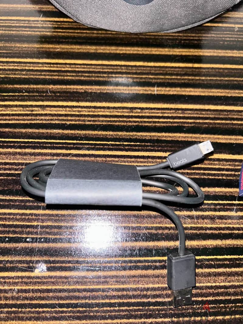 Headphones Beats Solo3 1