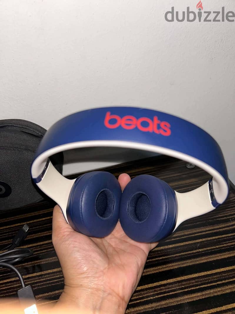Headphones Beats Solo3 4