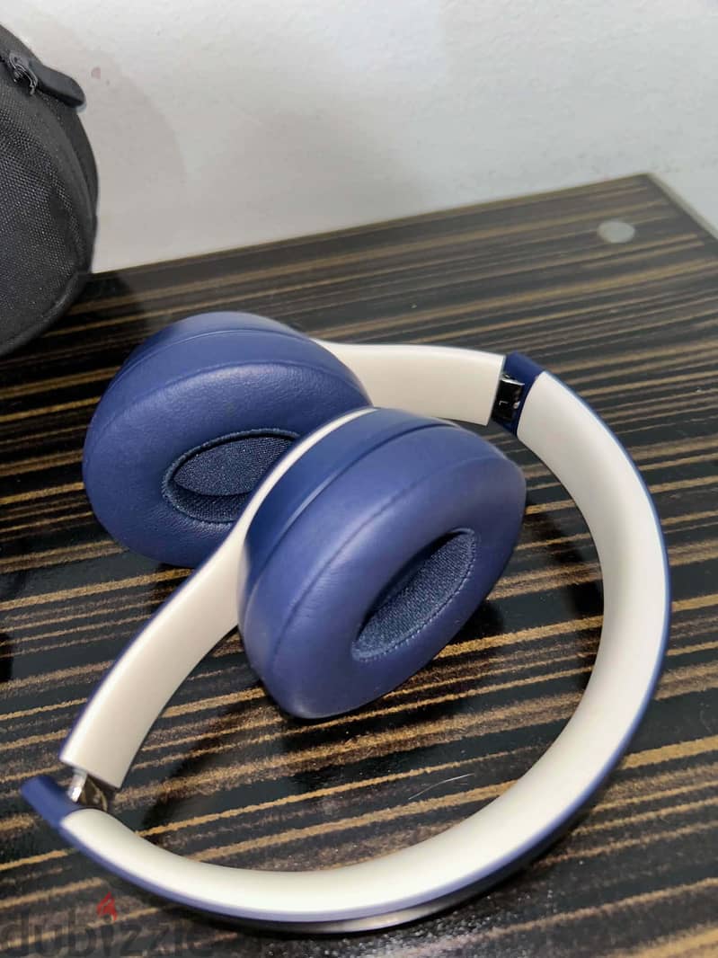 Headphones Beats Solo3 5