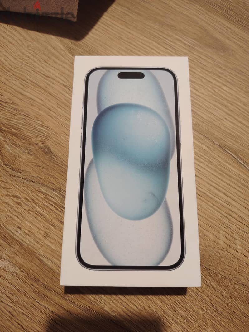 Apple - iPhone 15 2