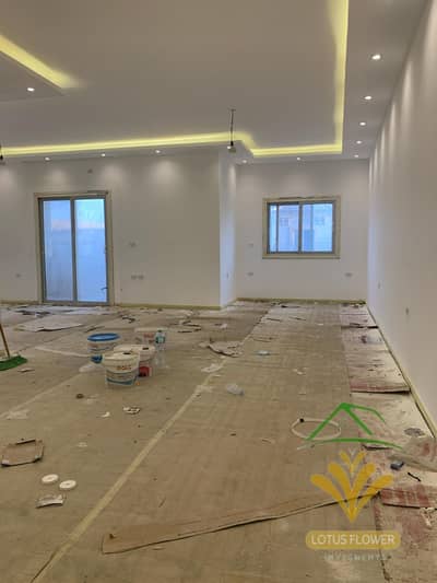 شقة للإيجار سكني اللوتس الجنوبية التجمع الخامس رابع نمرة من شارع النوادي الرئيسي