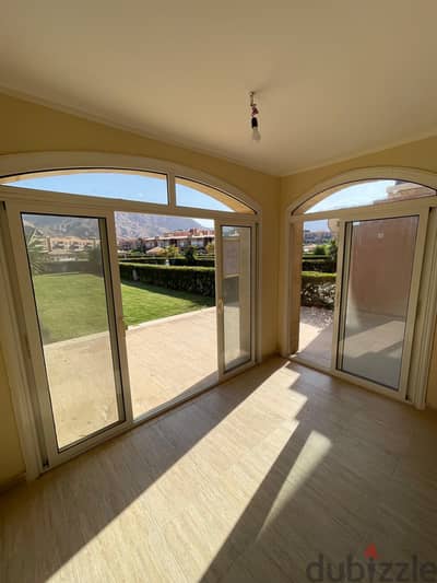 Chalet & Garden Blumar Eldome Ain Soukhna    شاليه بحديقة بلومار الدوم