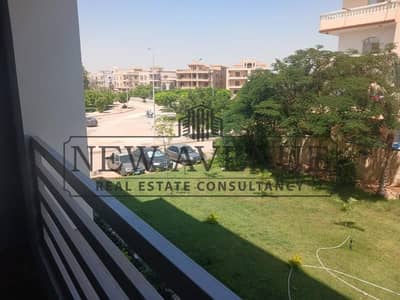 شقة في مدينة الشروق – الحي الثامن El Shorouk – District 8  قريبة من ناجي هليوبوليس - موقع متميز فيو على الحديقة