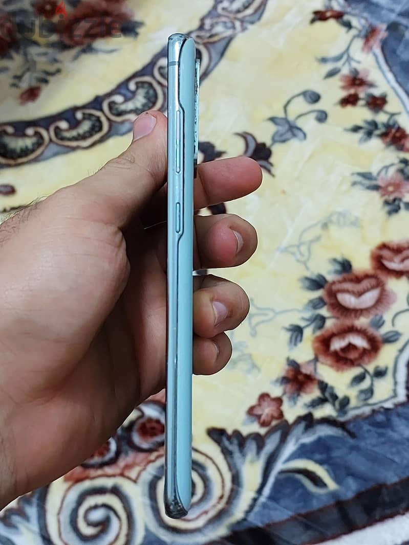 Samsung S20 FE 3