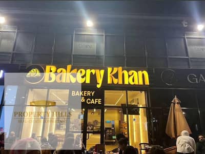 Shop for sale, generating a monthly return of 450,000,  for 7 years, with a 10-year installment plan and a 15% discount, located in Fifth Settlement.
