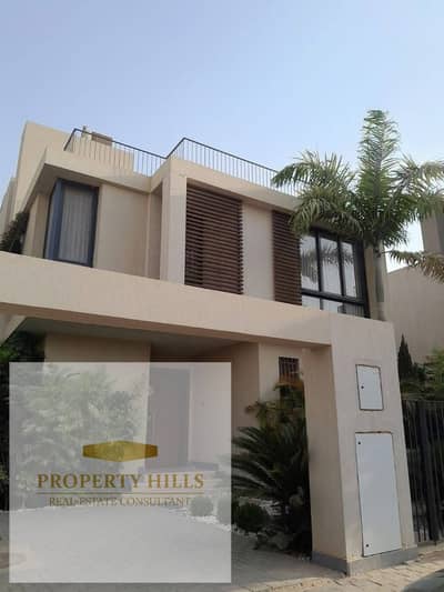 The last finished villa from sodic with a landscape view of villas only available for direct installment along the Suez road next to Talal and Heliopolis Club