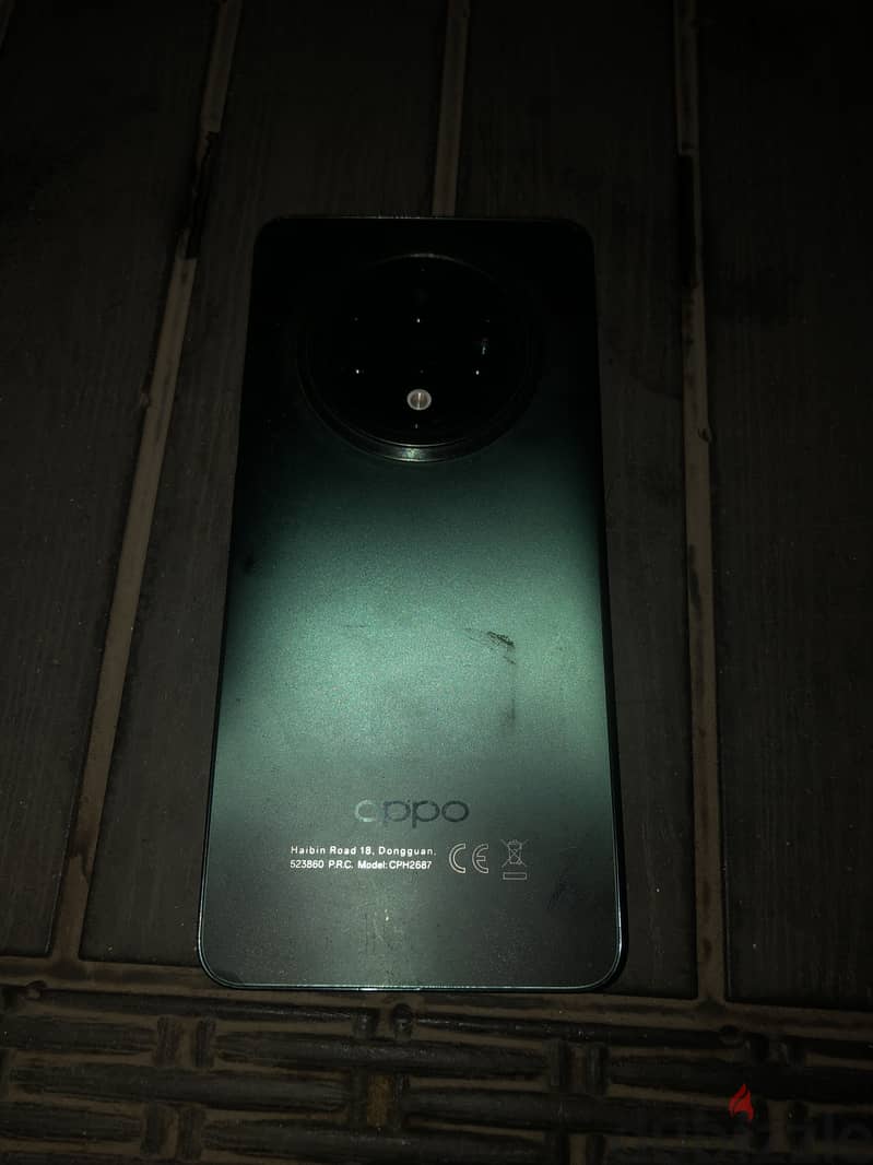OPPO Reno13 F 4