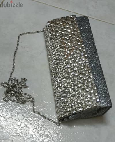 شنطة سواريه