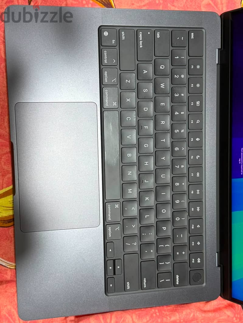 Macbook pro m4 pro - LIKE NEW 100% BT 3