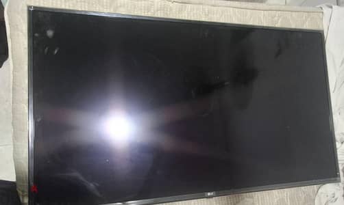 شاشة Lg 55 بوصة  ٢٠٢٠ حالة رائعة استخدام خفيف