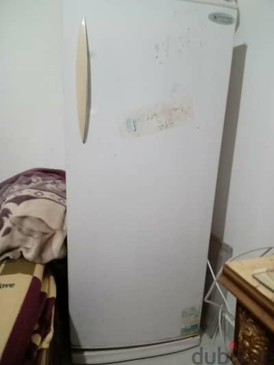 ديب فريزر الكتروستار نوفرست ٦درج