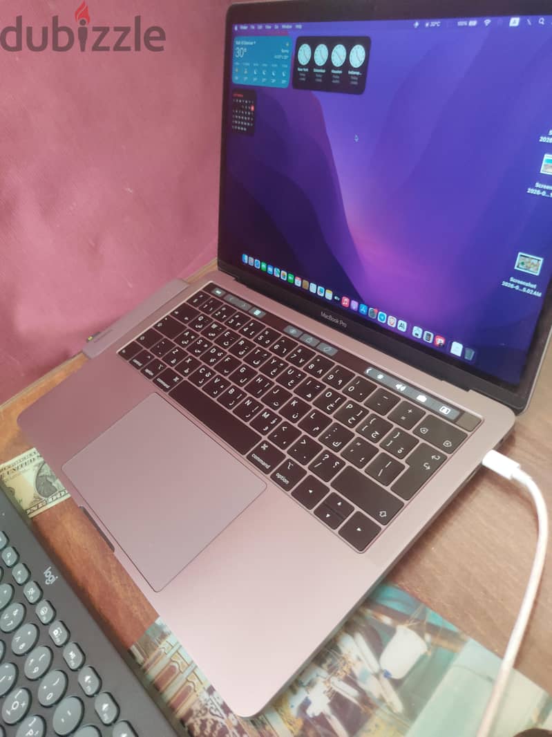 MacBook Pro 13-inch 2019 Touch Bar 4