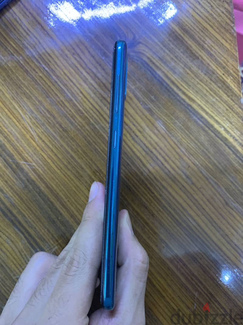Samsung A30 3