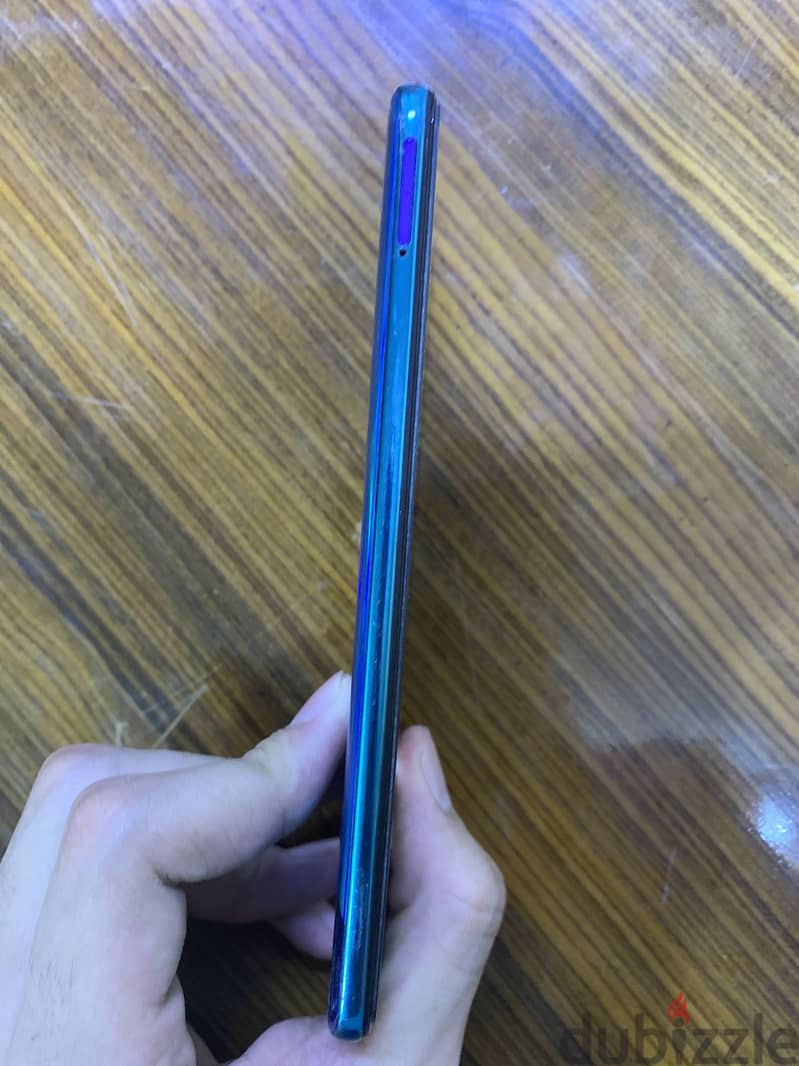 Samsung A30 4