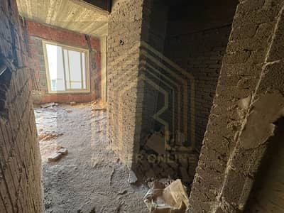 For sale, a cash apartment with immediate delivery in October Gardens [Intelligence Authority Buildings], area of 150 square meters