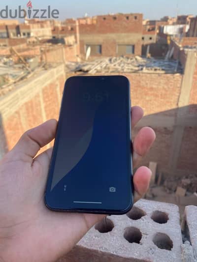 Apple - iPhone 11