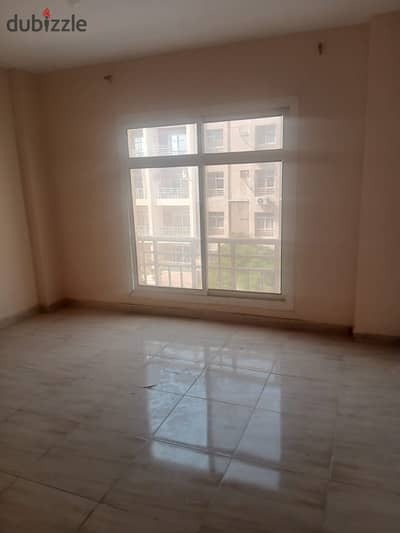 Basilia Talaat Mostafa Administrative Capital Apartment 95 meters 2 bedrooms 1 bathroom required 7500 monthly only American kitchen