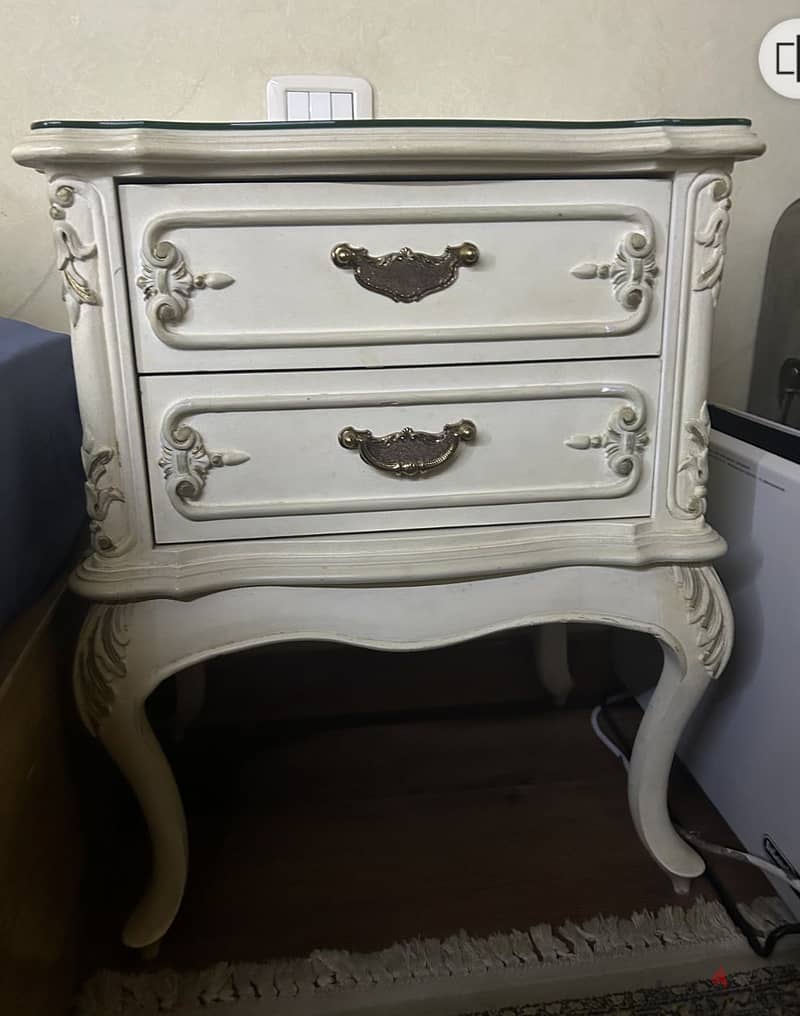 ٢ كومدينو ،،    Nightstand / Bedside table 2