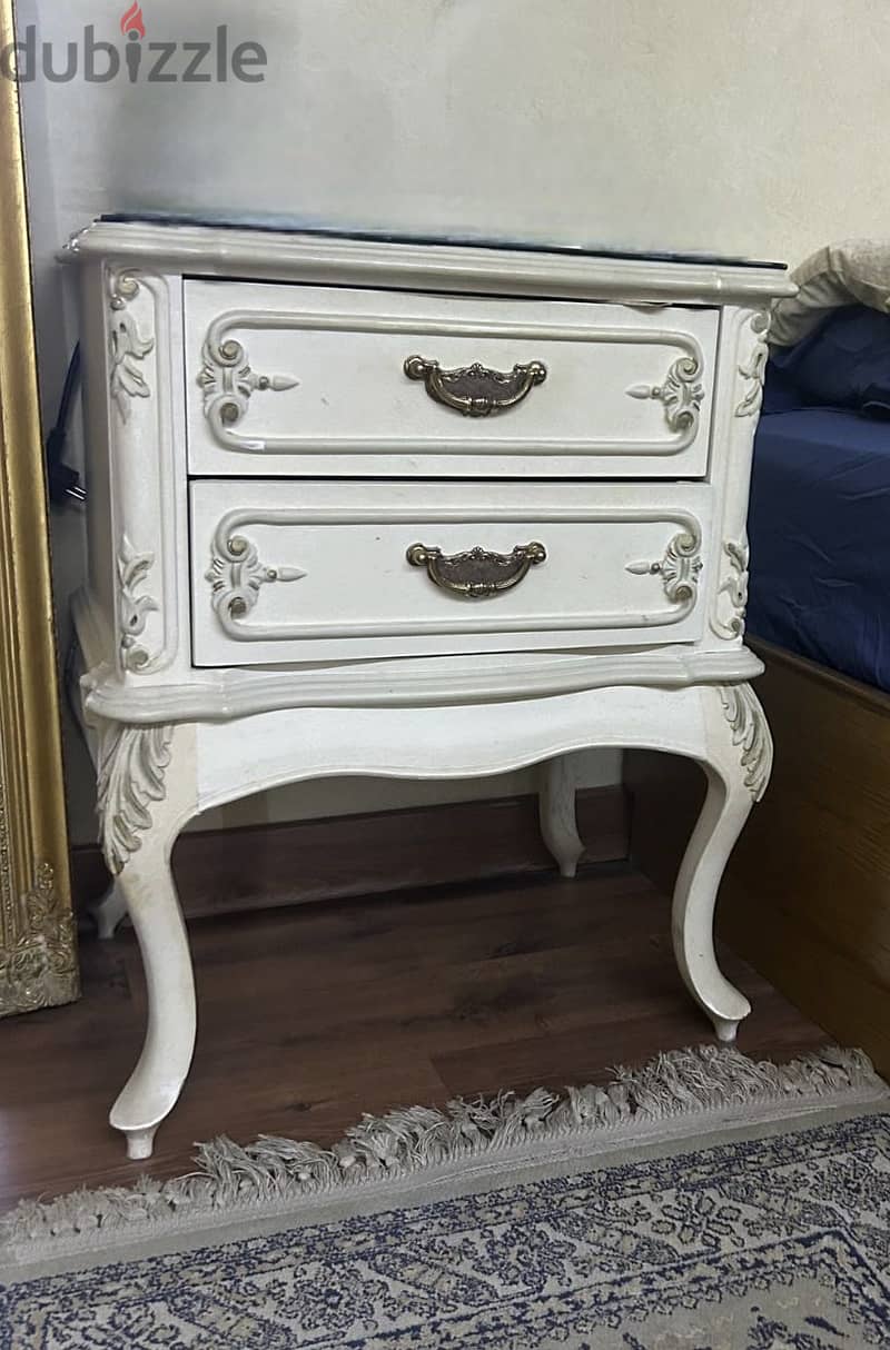 ٢ كومدينو ،،    Nightstand / Bedside table 3