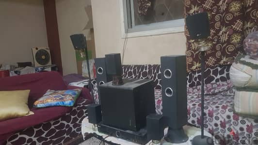 ال جى صب ومسرح وهم ثيتر 4500 وان  عدد 7 ساعات وبيزه