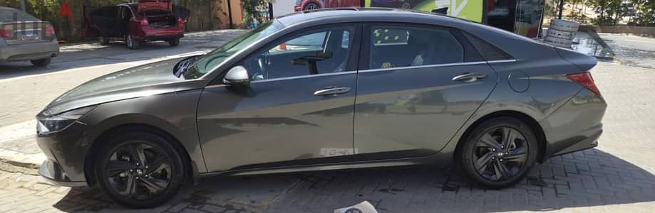 هيونداي إلينترا 2021