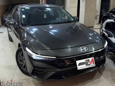هيونداي إلينترا 2024