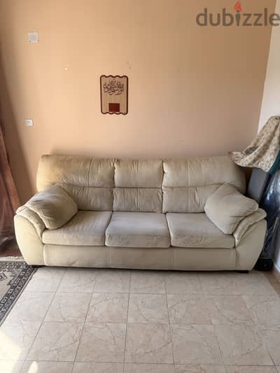 كنبة 3 seat sofa من  In&Out