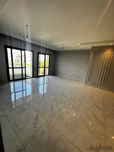 شقة للإيجار 208م – كورت يارد سوديك الشيخ زايد بيفرلى هيلز مطبخ تكيفات Apartment for rent in Courtyard sodic El sheikh zayed beverly hills ACS