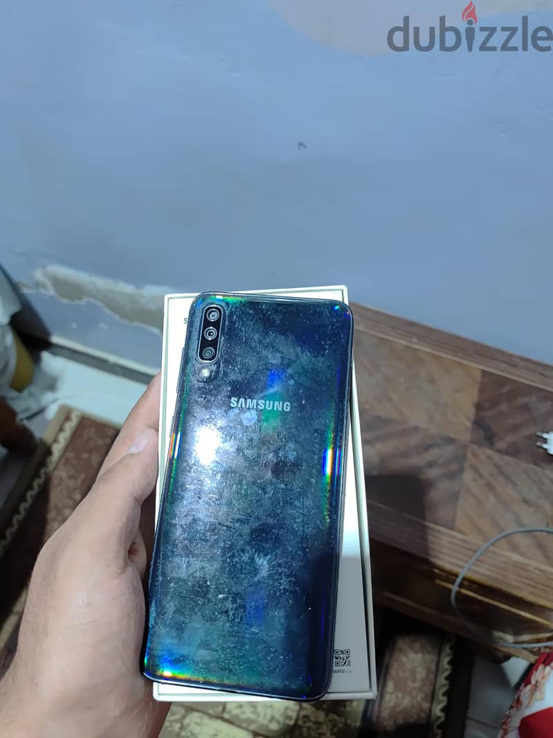 سامسونج ايه 70 4