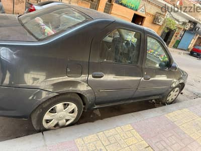 رينو لوجان 2010