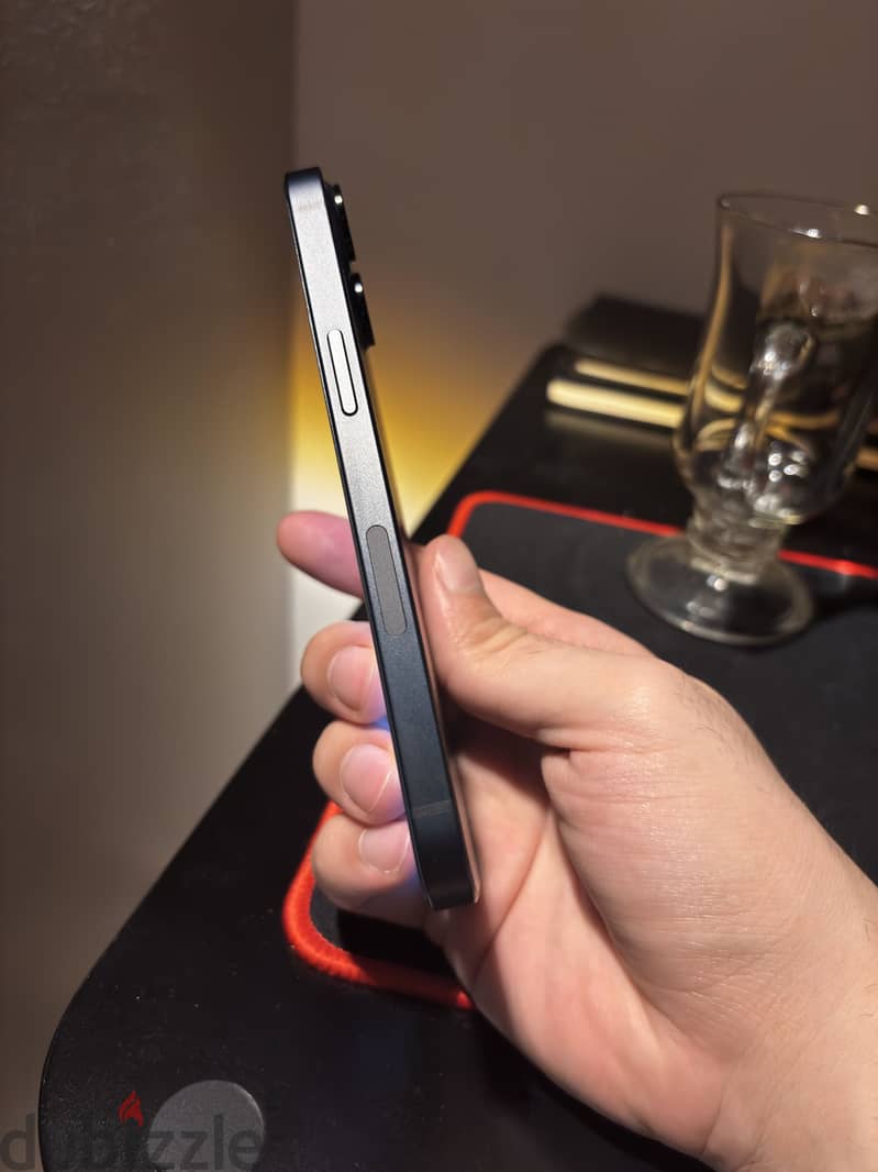 Apple - iPhone 13 1