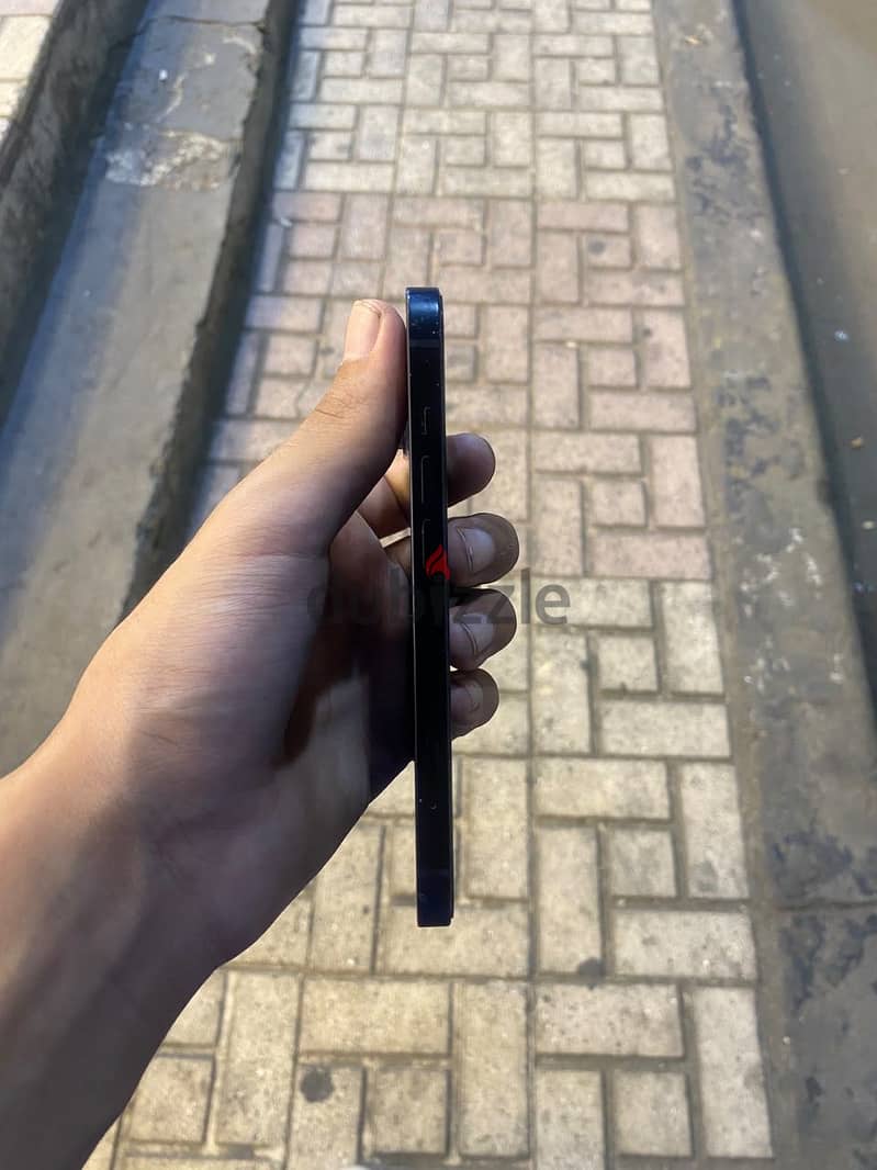 Apple - iPhone 13 1