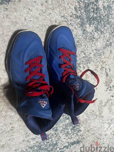Basketball shoes Peak brand 42