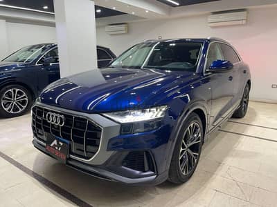 Audi Q8 s line 2023