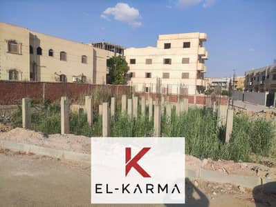 قطعة ارض للبيع في الحي الرابع ناصية ممر مدينة العبور