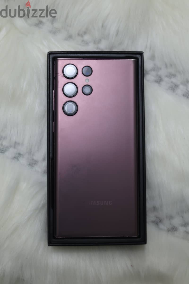 Samsung Galaxy S22 Ultra 1