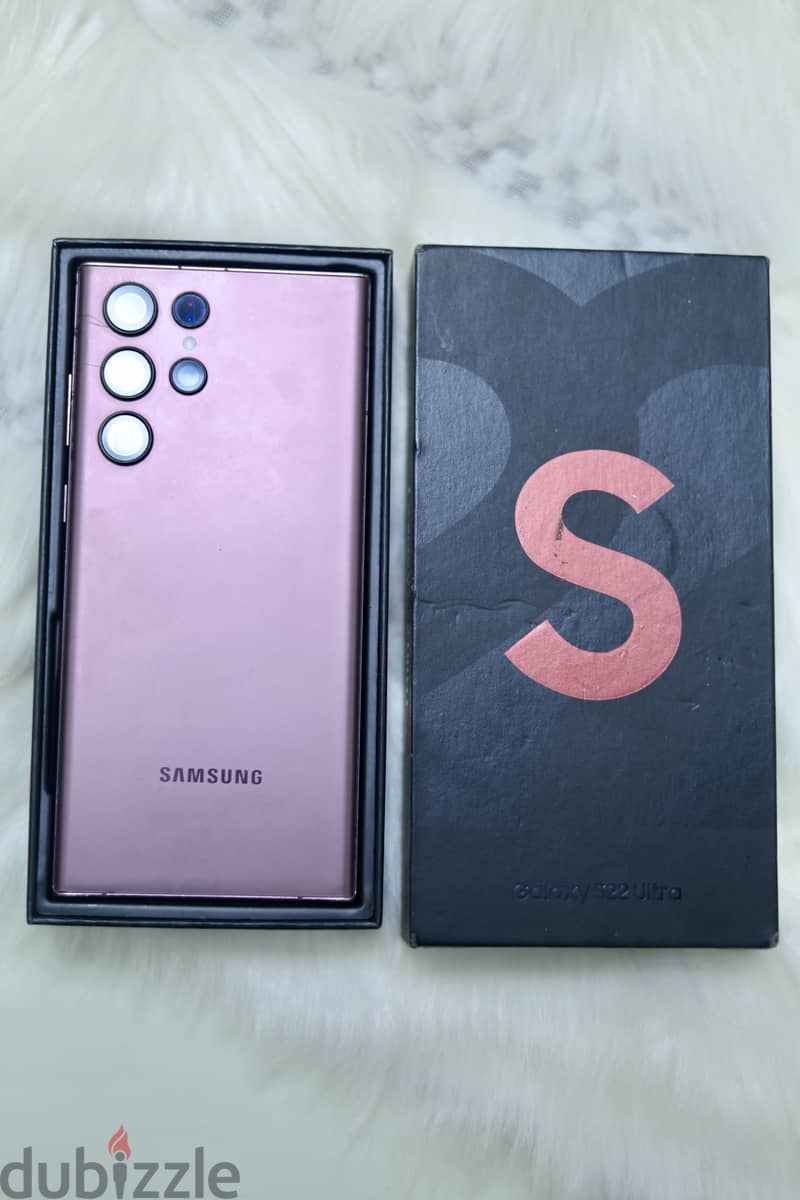 Samsung Galaxy S22 Ultra 2