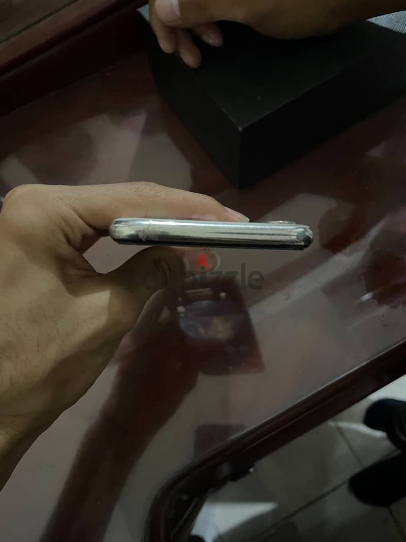 آبل - آيفون اكس 2