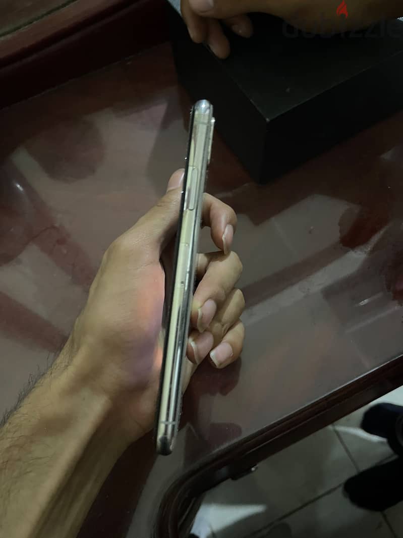 آبل - آيفون اكس 3