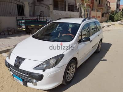 بيجو 307موديل  2006 فبريكا داواخل وسقف