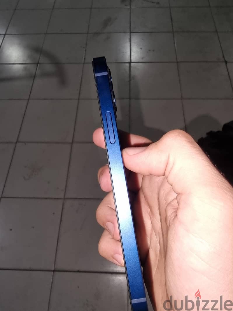 Apple - iPhone 12 3