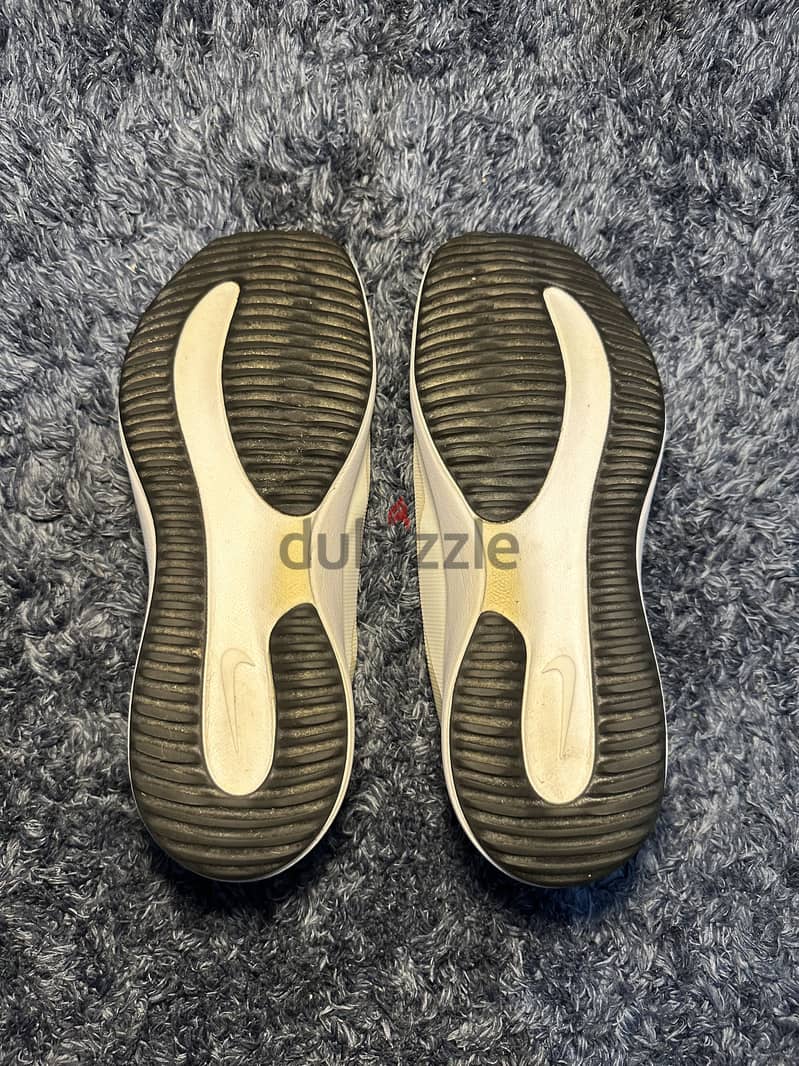 Nike Ace 4