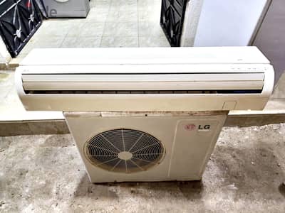 تكييف LG كوري  3 حصان استعمال شغال علي التجربة