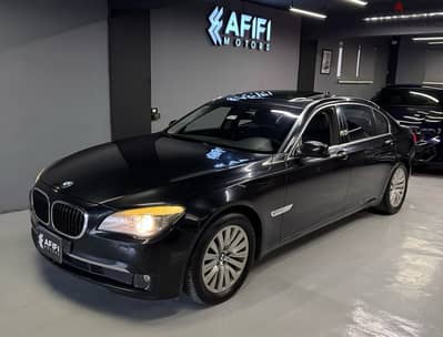 BMW 750 2013