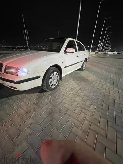 سكودا أوكتافيا 1998 a4