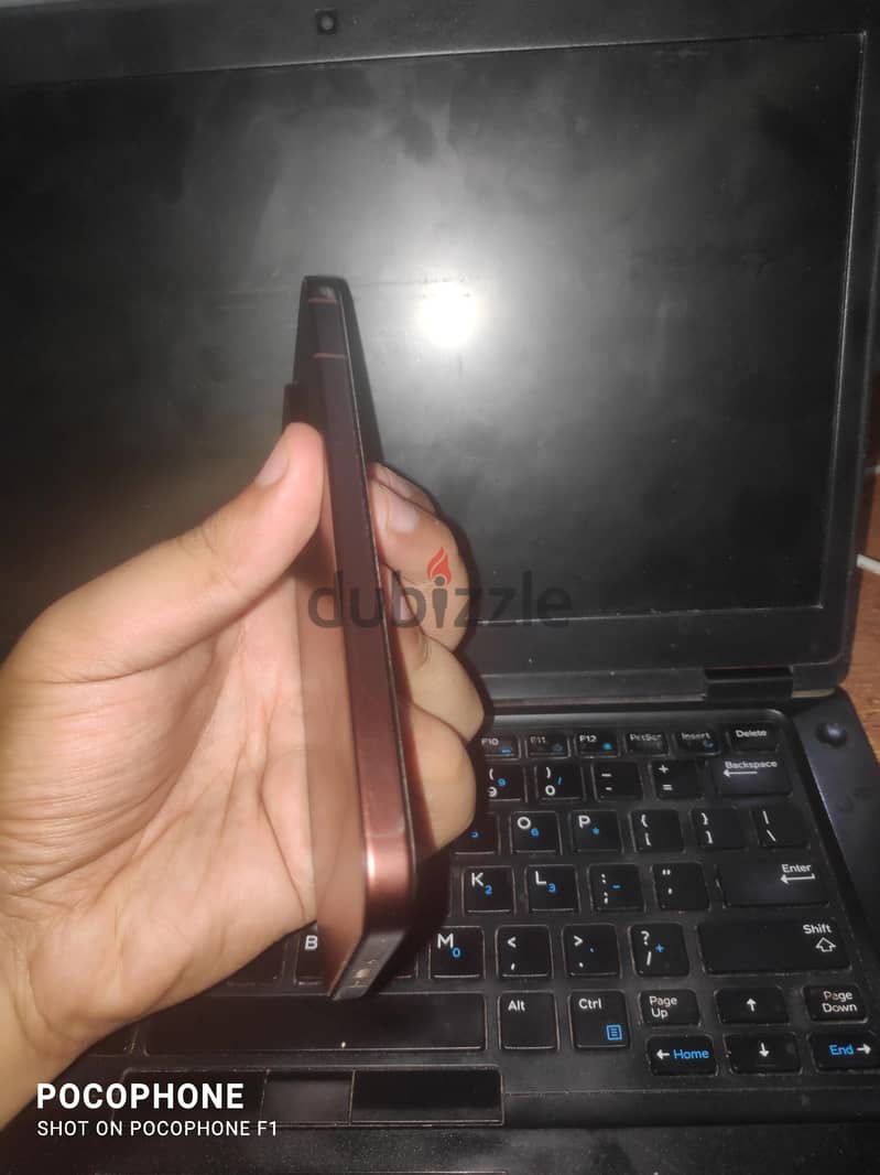 Vivo V70 5G 1