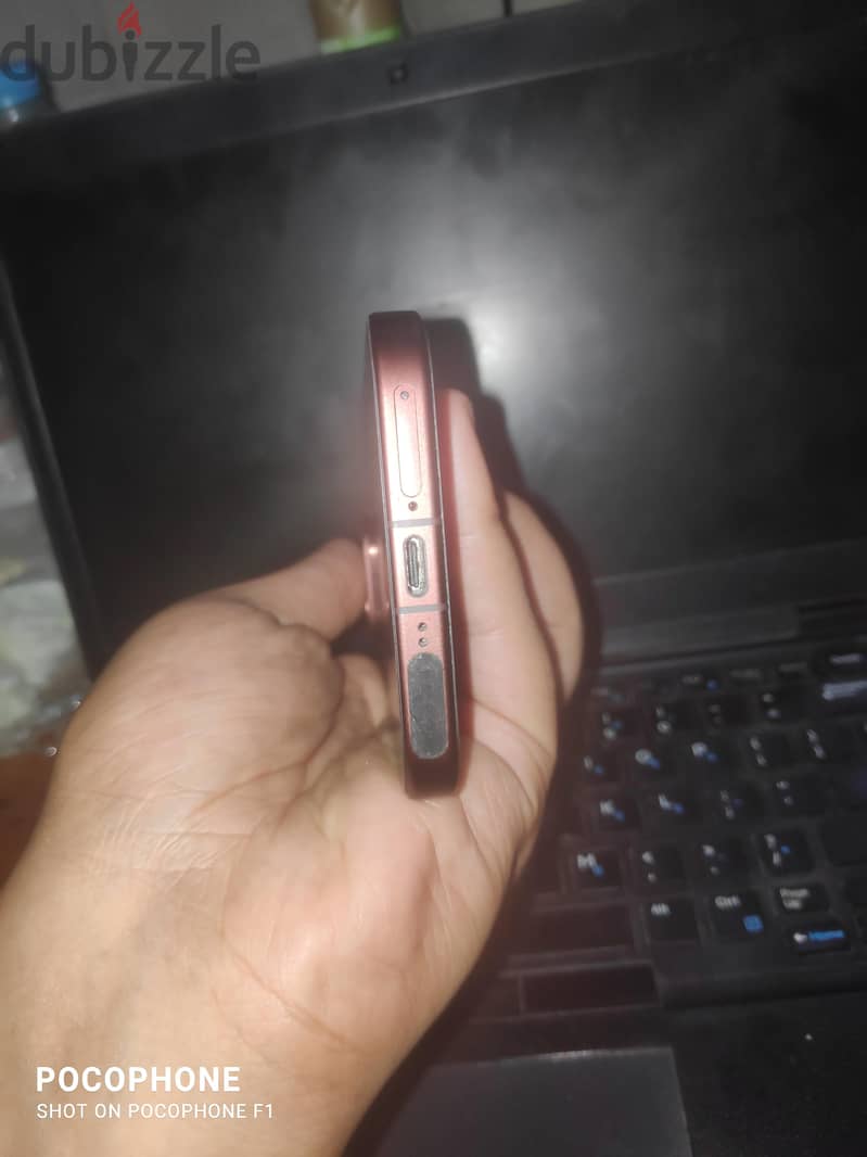 Vivo V70 5G 4