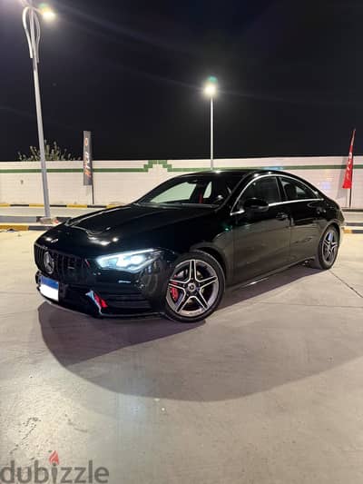 Mercedes-Benz CLA 200 AMG 2022